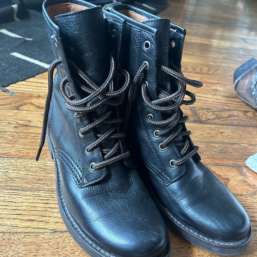 Frye Veronica Combat - image 3